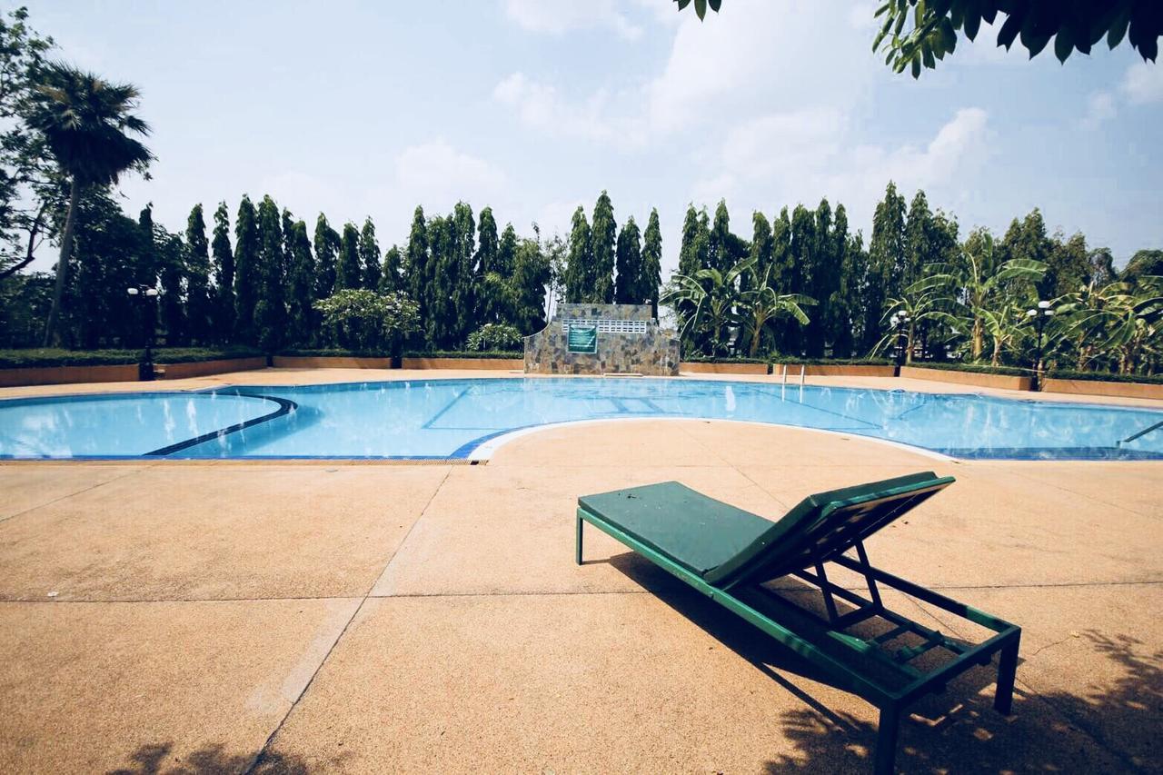 Hermitage Hotel Korat-Sha Nakhonratcsaszima Kültér fotó